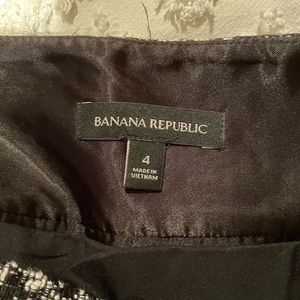 Banana Republic- black and white tweed mini shirt